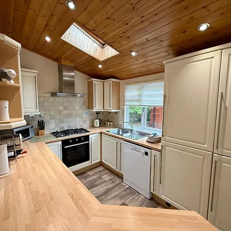 Acorn Troutbeck Bridge